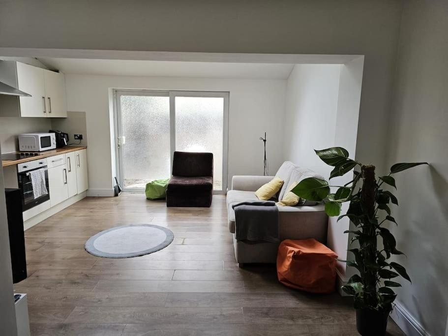 Beautiful Garden Flat Near Central Лондон Екстер'єр фото