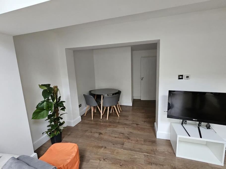 Beautiful Garden Flat Near Central Лондон Екстер'єр фото