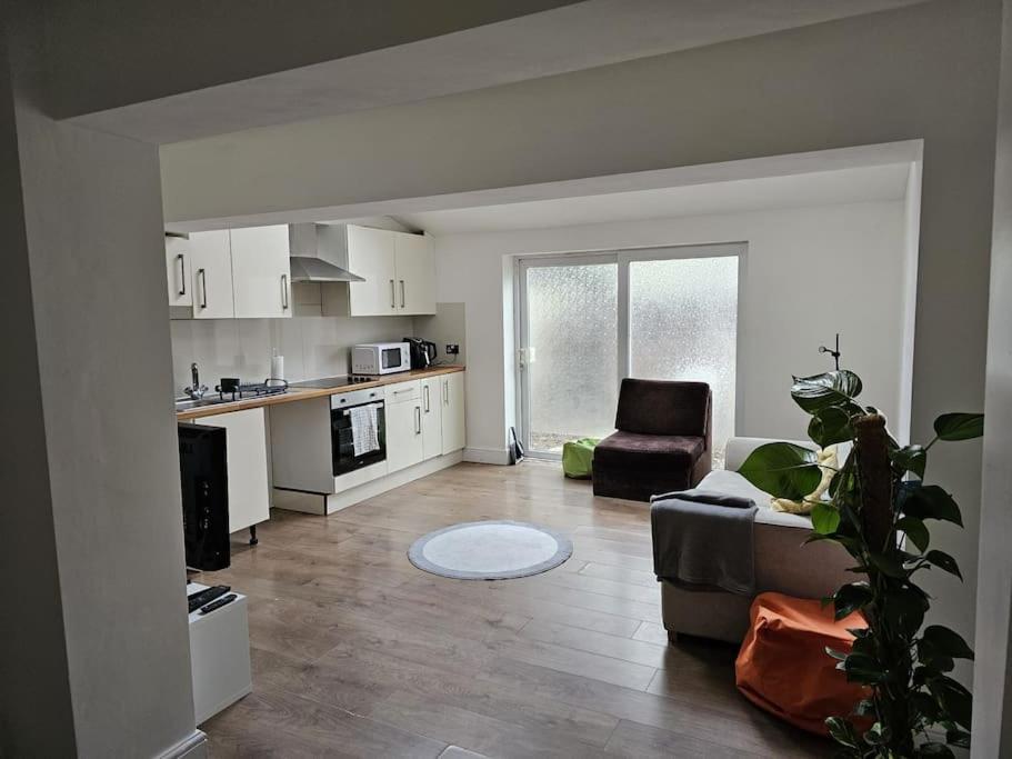 Beautiful Garden Flat Near Central Лондон Екстер'єр фото